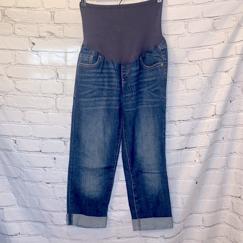 Old Navy Capri Cuffed Maternity Jeans Size 8 Regular
